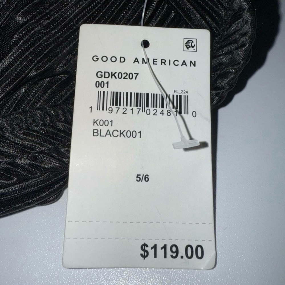 Good American Always Fit Plissé Maxi Coverup Skirt Black Sz 5/6 (2X/3X) Vacation - Picture 7 of 10